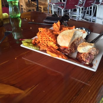 Harry T's - BBQ burger - Seafood Near Me - Destin, Florida Harry T's - BBQ burger - Seafood Near Me - Destin, Florida