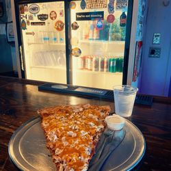 Momo's Pizza - Tennessee Street - Buffalo chicken slice