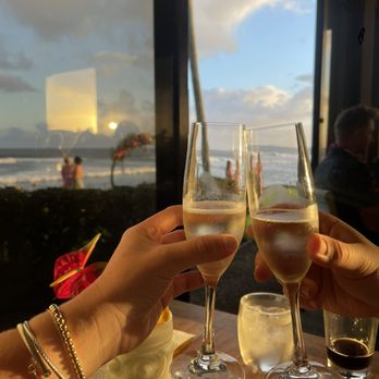 The Beach House - Complimentary champagne - Asian Fusion Near Me - Koloa, Hawaii