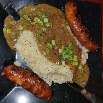 Nosh & Bevvy - Bangers and mash, Texas style, not British style, but still good stuff. - Gastropubs Near Me - Austin, Texas Nosh & Bevvy - Bangers and mash, Texas style, not British style, but still good stuff. - Gastropubs Near Me - Austin, Texas
