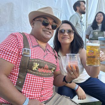 Walnut Creek Oktoberfest - cheers - Festivals Near Me - Walnut Creek, California Walnut Creek Oktoberfest - cheers - Festivals Near Me - Walnut Creek, California
