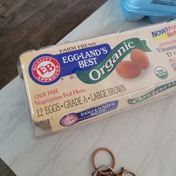 H-E-B - ows a carton of eggs and a pair of scissors - Grocery Near Me - Spring, Texas