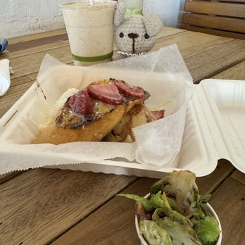 Kaimana Farm Cafe - Vegan Near Me - Honolulu, Hawaii Kaimana Farm Cafe - Vegan Near Me - Honolulu, Hawaii