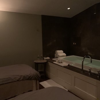White Barn Inn - Couple's Suite at the Spa - Hotels Near Me - Kennebunk, Maine