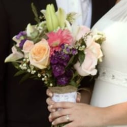 Linda's House of Flowers - Burlap and lace