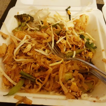 Faidang Thai Restaurant - Pad Thai w tofu, soooo good! - Restaurants Near Me - Santee, California Faidang Thai Restaurant - Pad Thai w tofu, soooo good! - Restaurants Near Me - Santee, California