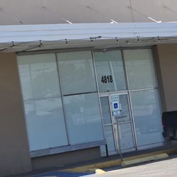Quintero's Meat Market & Kitchen - Empty location where restaurant used be.