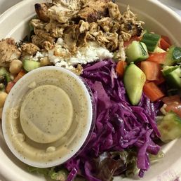 Bowl with grilled chicken Bowl with grilled chicken