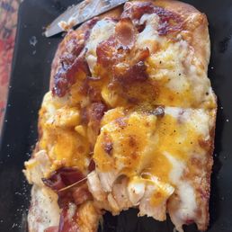 Chicken bacon, ranch with red sauce on the bottom instead of ranch