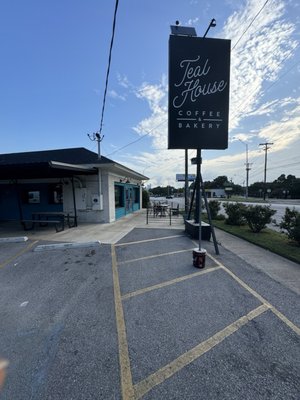 Teal House Coffee & Bakery by null