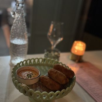 Amelia's 1931 - Croquetas - Cuban Near Me - Miami, Florida