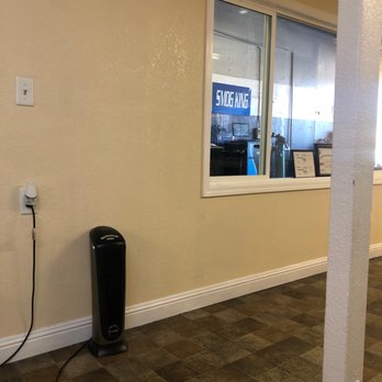 The Smog King - Shop nice and clean and organized - Smog Check Stations Near Me - Vacaville, California The Smog King - Shop nice and clean and organized - Smog Check Stations Near Me - Vacaville, California