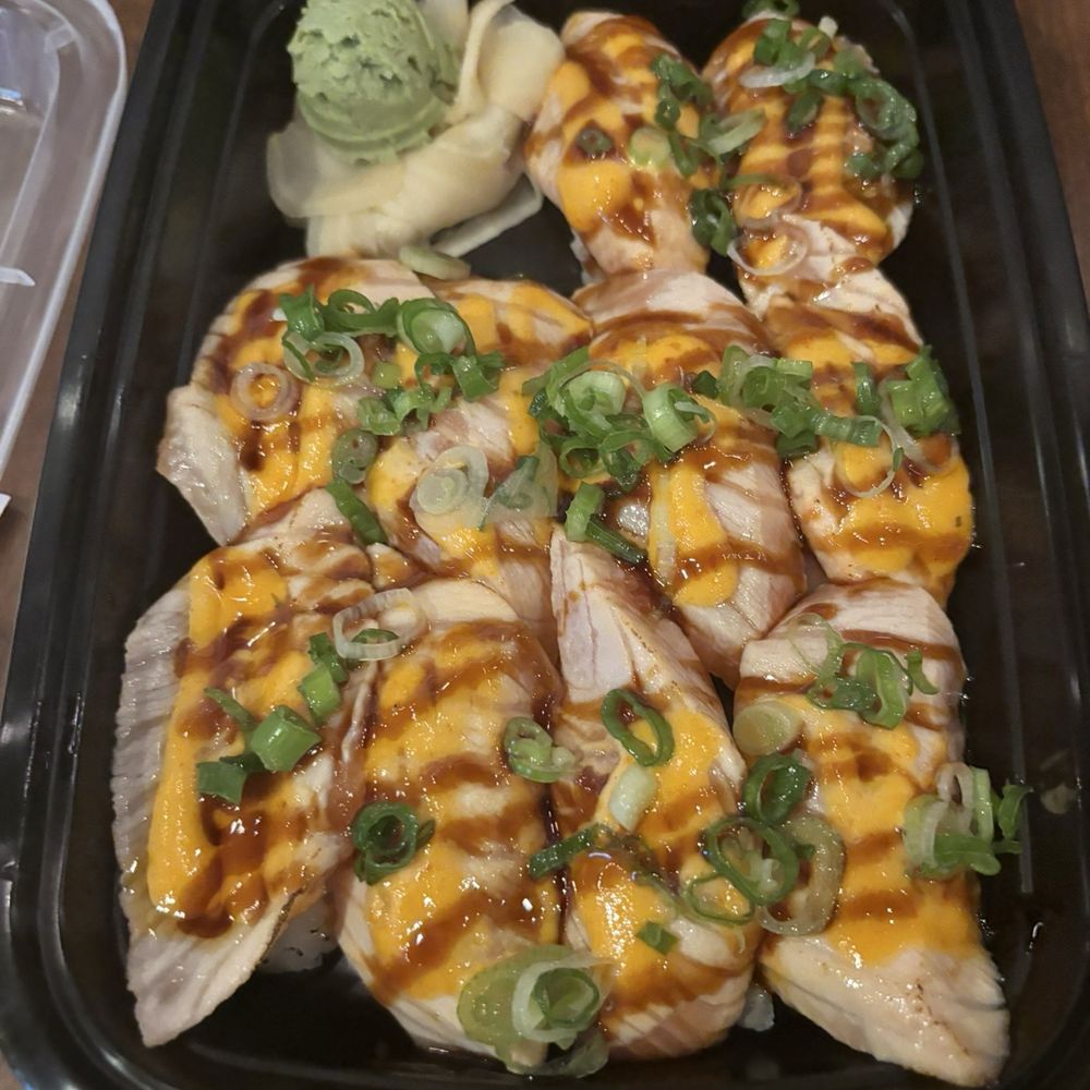 Seared Salmon 10PC Seared Salmon 10PC