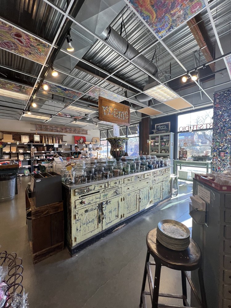 Social spots from Yucandu Art Studio