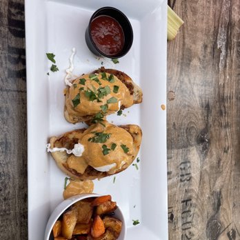 Park Cafe - Chorizo benedict - American Near Me - Litchfield Park, Arizona Park Cafe - Chorizo benedict - American Near Me - Litchfield Park, Arizona