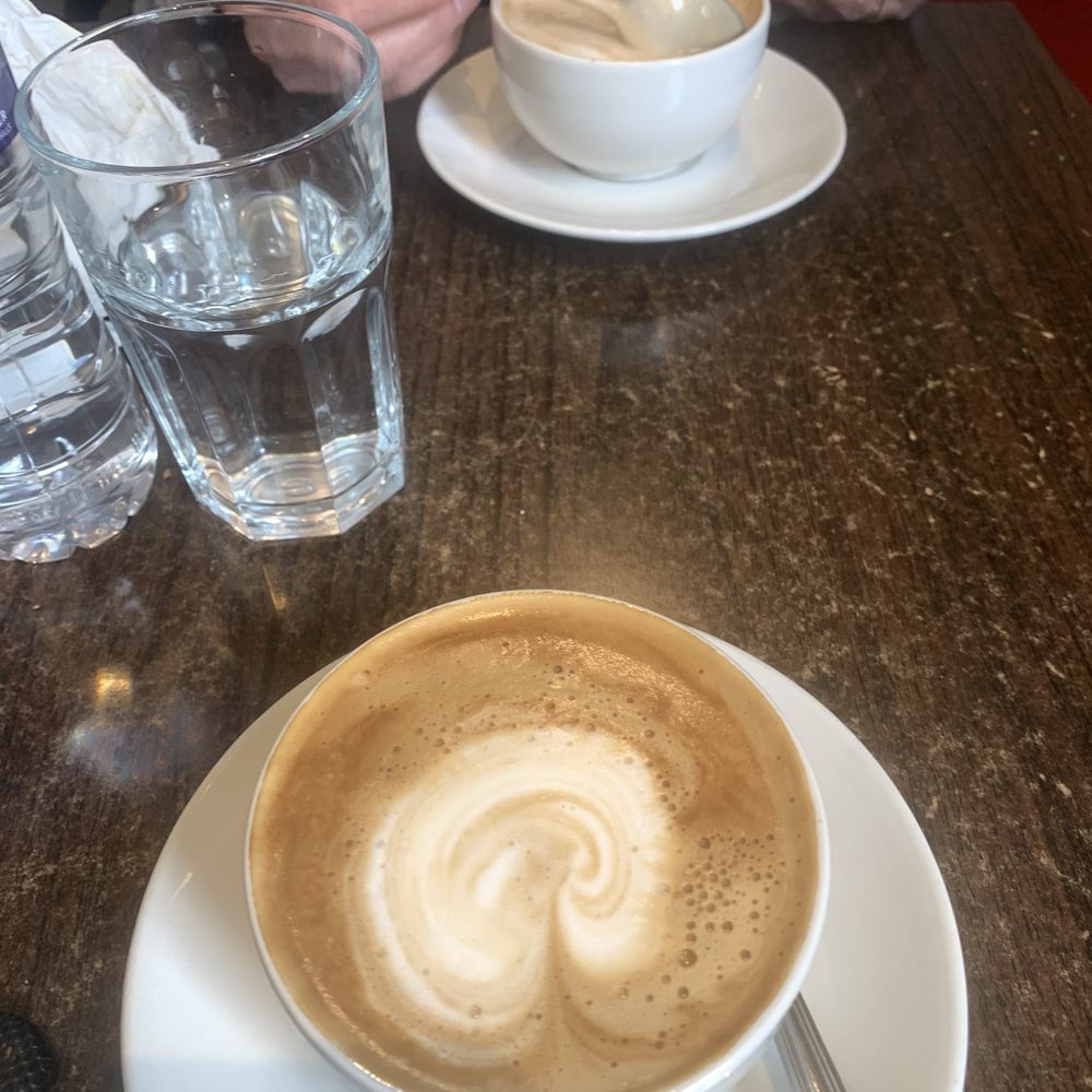 DDK Cafe - Flat white - British Near Me - London, XGL