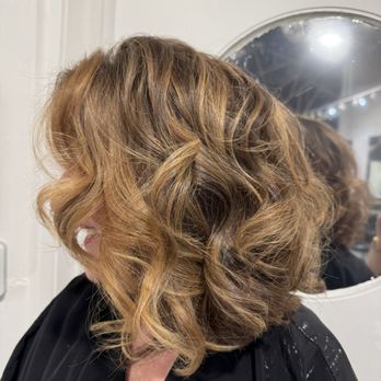 Uncaged Salon and Spa - By Audra - Hair Stylists Near Me - Costa Mesa, California Uncaged Salon and Spa - By Audra - Hair Stylists Near Me - Costa Mesa, California