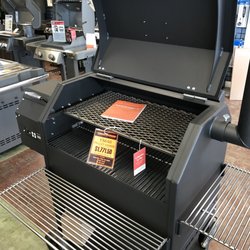 Chesapeake Spas - Nice Yoder pellet grill!