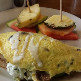 Breakfast Club - The Bird omelet-yummmm! - Breakfast & Brunch Near Me - Phoenix, Arizona Breakfast Club - The Bird omelet-yummmm! - Breakfast & Brunch Near Me - Phoenix, Arizona