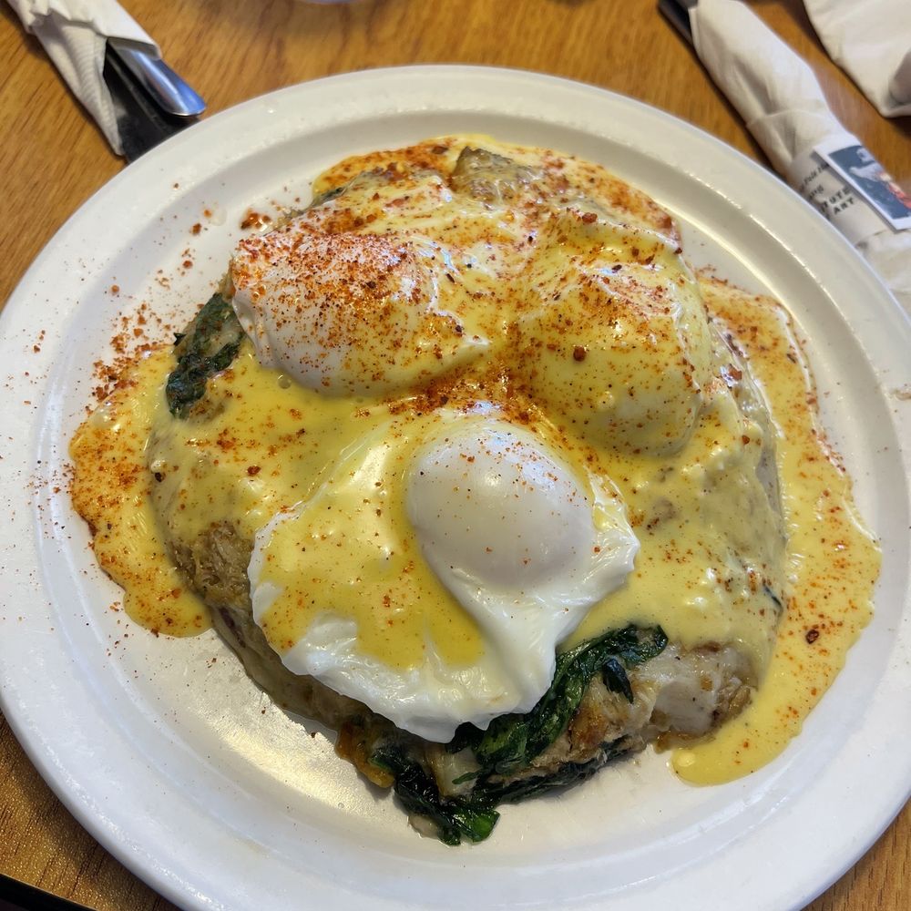 Wolfgang's Restaurant - Sriracha crab, soooo gross - Breakfast & Brunch Near Me - Grand Rapids, Michigan Wolfgang's Restaurant - Sriracha crab, soooo gross - Breakfast & Brunch Near Me - Grand Rapids, Michigan