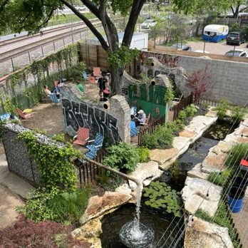 Cosmic Saltillo - Patio area - Coffee & Tea Near Me - Austin, Texas