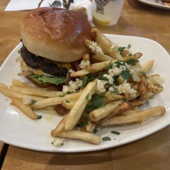 Shakas Beach Bar & Grill - Krabby Patty - Fish & Chips Near Me - Nags Head, North Carolina