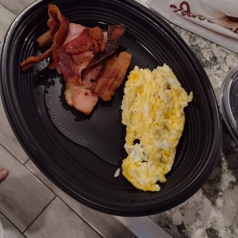 Cracker Barrel Old Country Store - Two scrambled eggs, a piece of ham and their bacon...no biscuits were added. - Breakfast & Brunch Near Me - Phoenix, Arizona Cracker Barrel Old Country Store - Two scrambled eggs, a piece of ham and their bacon...no biscuits were added. - Breakfast & Brunch Near Me - Phoenix, Arizona