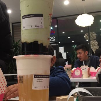 i-Tea - Avocado shake and white peach oolong @lizinthefoodbiz - Bubble Tea Near Me - San Jose, California