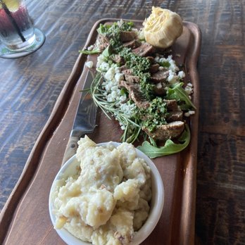 The Hive Bar & Grill - Tri Tip with Garlic Mash - American Near Me - Wildomar, California The Hive Bar & Grill - Tri Tip with Garlic Mash - American Near Me - Wildomar, California