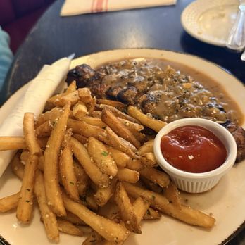 Brazen Fox - Steak Frites and fries - Pubs Near Me - White Plains, New York