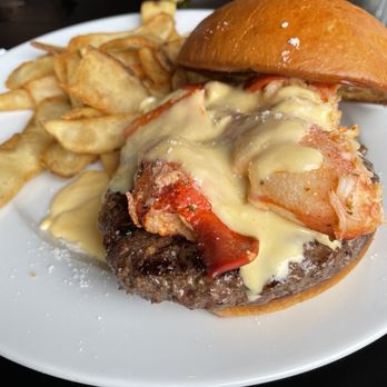 The Lagoon - Lobster burger - delicious! - Gluten-Free Near Me - Lake George, New York The Lagoon - Lobster burger - delicious! - Gluten-Free Near Me - Lake George, New York