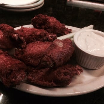 Deja Vu - Buffalo Wings Classico, $7 - Lounges Near Me - Astoria, New York