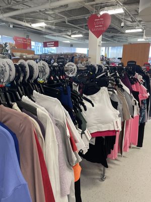 TJ MAXX - Updated January 2026 - 51 Photos & 68 Reviews - 2739 N Clark