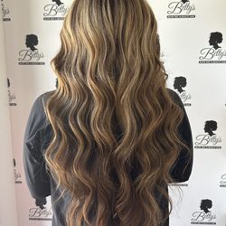 Betty's Blow Dry & Beauty Bar - Hair