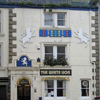 The White Lion - Bars Near Me - Penzance, CON The White Lion - Bars Near Me - Penzance, CON