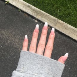 Coffin shaped ombré nails