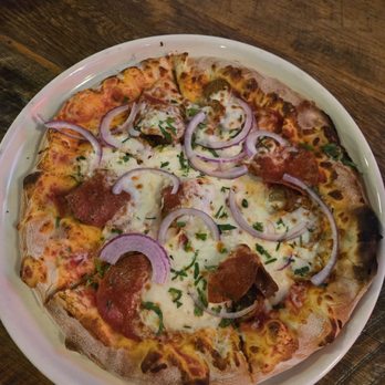 Salt & Olive - Hunter pizza that was flavorless, 1/3 was crust and undercooked - Italian Near Me - Salt Lake City, Utah Salt & Olive - Hunter pizza that was flavorless, 1/3 was crust and undercooked - Italian Near Me - Salt Lake City, Utah