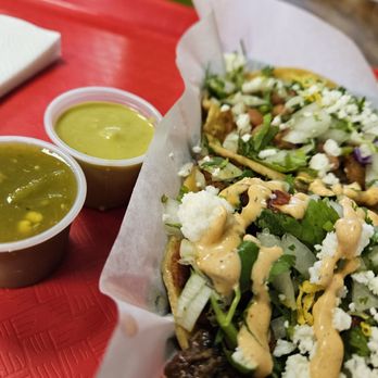 Valerie's Taco Stand - Taco de chicharrón y taco de asada - Mexican Near Me - Oceanside, California Valerie's Taco Stand - Taco de chicharrón y taco de asada - Mexican Near Me - Oceanside, California