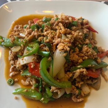 Thai Delight Restaurant - H6. Ka Praw Kai Sub - Thai Near Me - Newtown, Connecticut