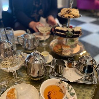 The Raleigh Room - Afternoon tea service - Cocktail Bars Near Me - Virginia Beach, Virginia The Raleigh Room - Afternoon tea service - Cocktail Bars Near Me - Virginia Beach, Virginia