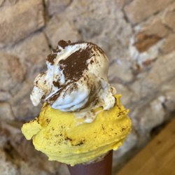 Oggi Gelato - Tiramisu & pumpkin