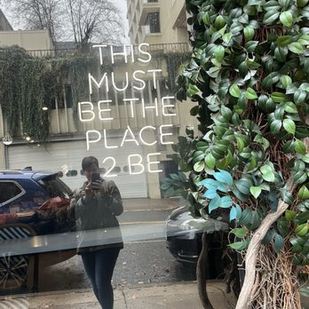 The Place 2 Be - Breakfast & Brunch Near Me - Hartford, Connecticut The Place 2 Be - Breakfast & Brunch Near Me - Hartford, Connecticut
