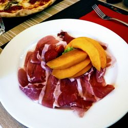 Al Faro - Prescutto and melon.