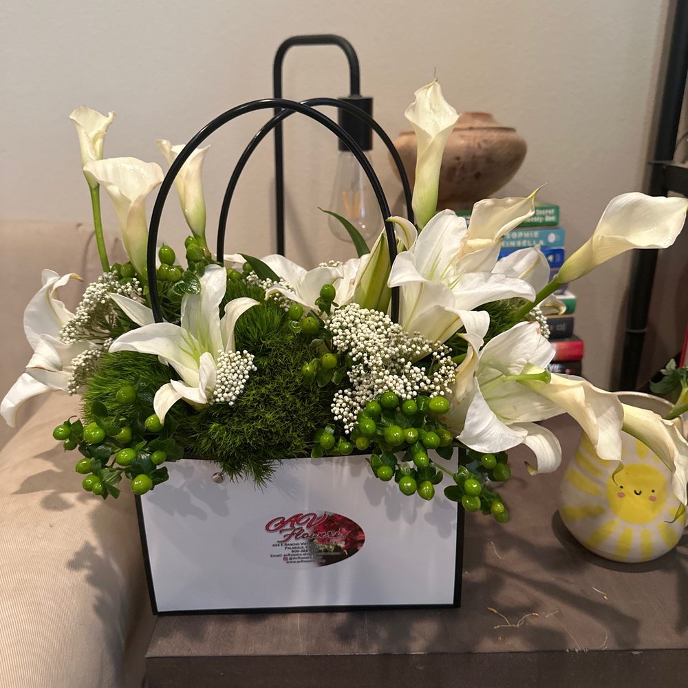Av Flowers - Floral Designers Near Me - Palmdale, California Av Flowers - Floral Designers Near Me - Palmdale, California