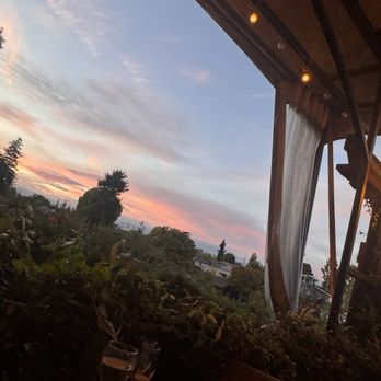 Shadowbrook - Garden view - American Near Me - Capitola, California
