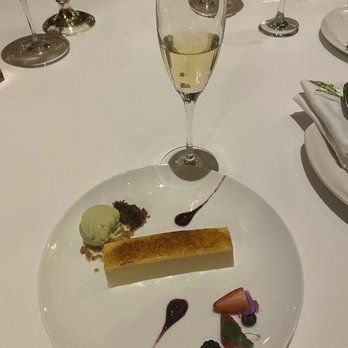 Le Basilic - Creme Brûlée - French Near Me - Cancún, ROO