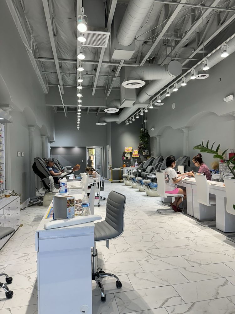 LUXE NAIL LOUNGE Updated November 2025 36 Photos & 28 Reviews