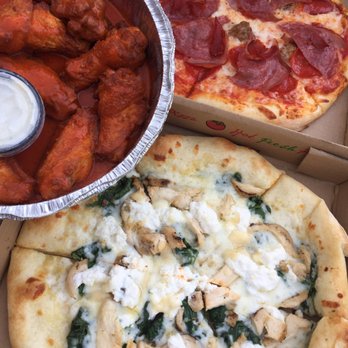 Mondo's Pizza - Pizza Near Me - Aurora, Colorado Mondo's Pizza - Pizza Near Me - Aurora, Colorado