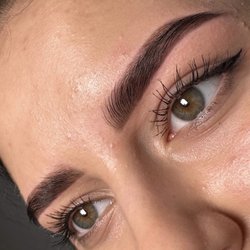 Posh Boutique WPB - Eyebrow henna tint