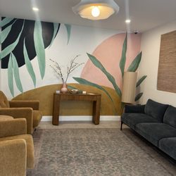 Glamorous By Brenda - Aesthetic waiting area for the businesses in the building.